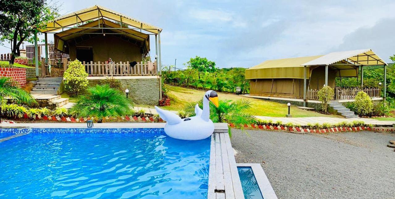 The Canvas Resort In Lonavla Buitenkant foto